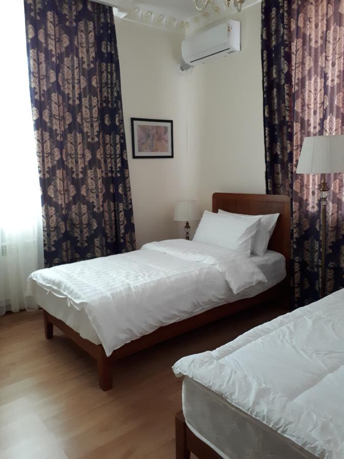Kok-Art Hotel Jalal-Abad Eksteriør billede