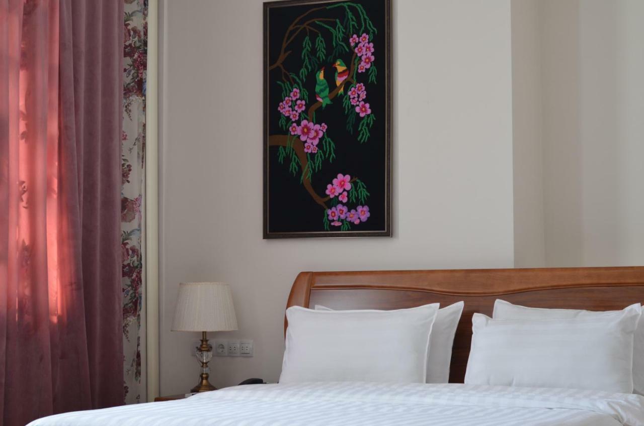 Kok-Art Hotel Jalal-Abad Eksteriør billede